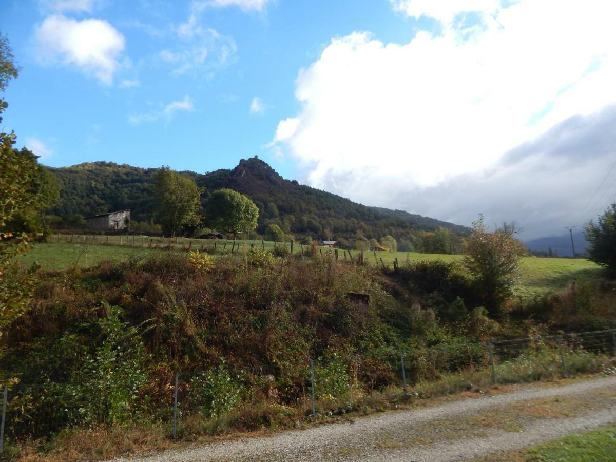 Les Chalets De Montorgueil Saurat Eksteriør bilde